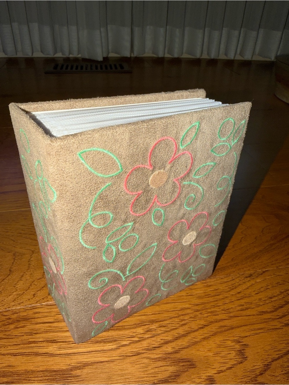 Old Navy Photo Album 120 Photos Faux Suede Embroidered 4x6”